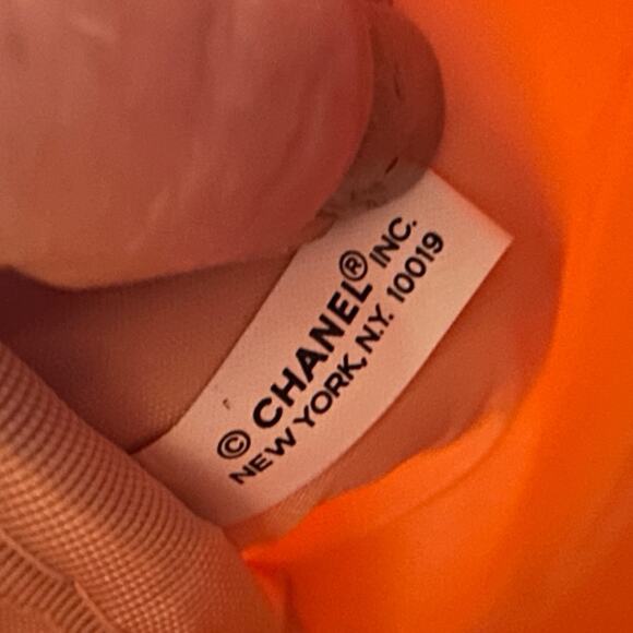 Chanel Allure signature cosmetic bag with box pink GWP vintage - Picture 9 of 10